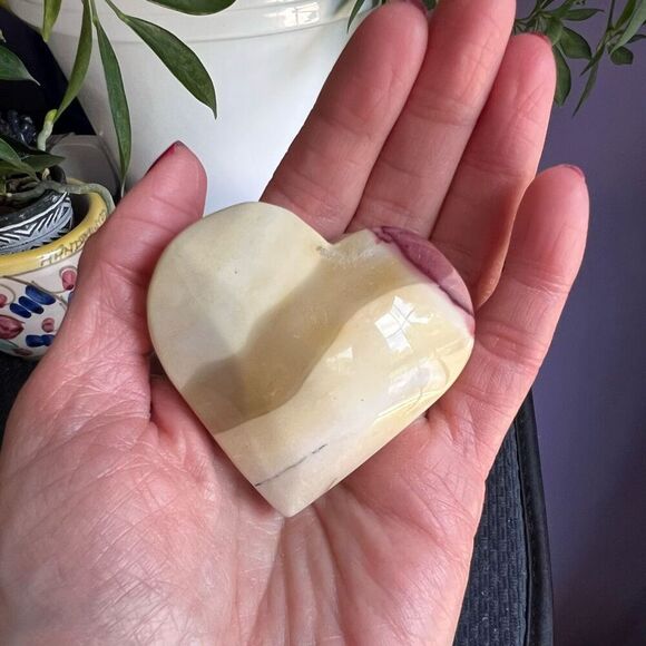 Mookaite Jasper Crystal Heart (#4) - Picture 2 of 10